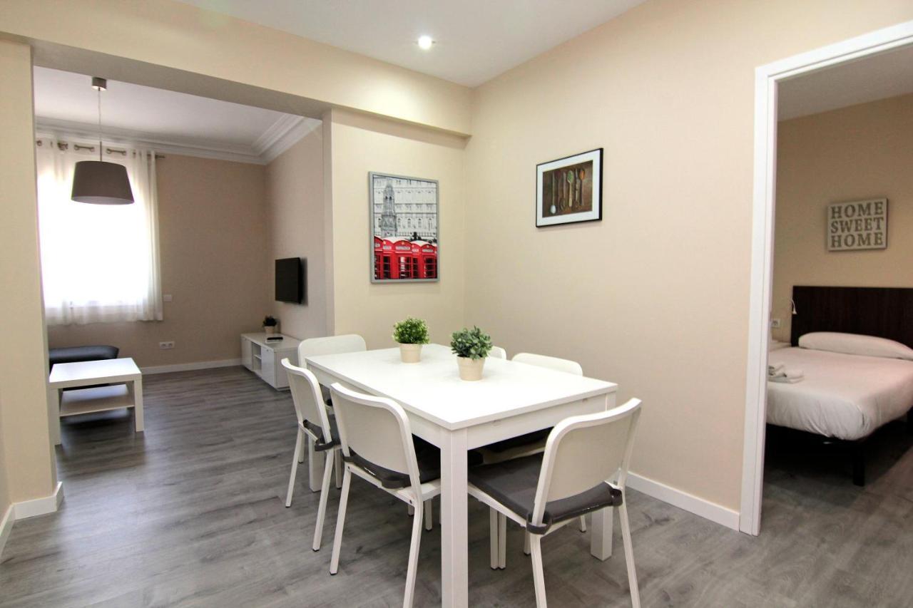 Felip - Spacious And Quiet Apartments Barcelona Ngoại thất bức ảnh