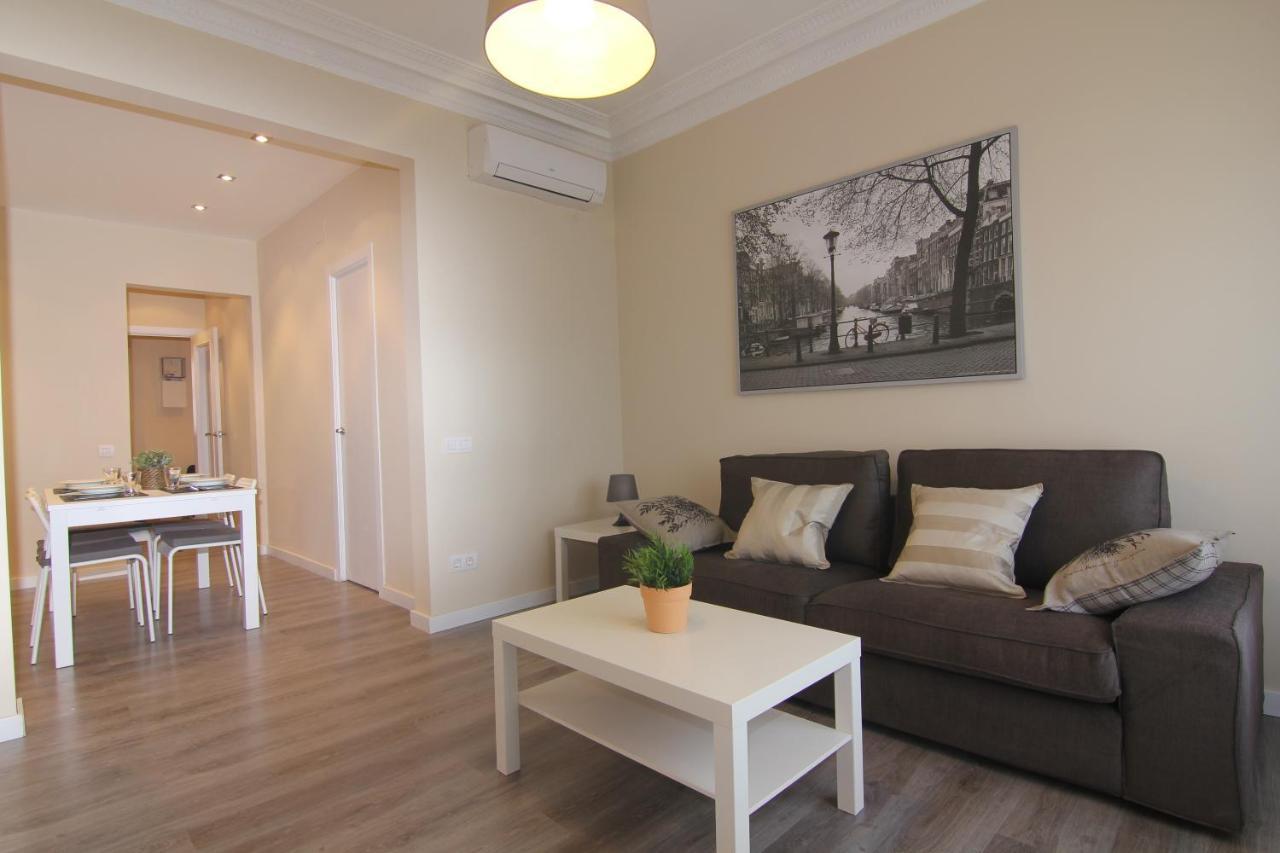 Felip - Spacious And Quiet Apartments Barcelona Ngoại thất bức ảnh